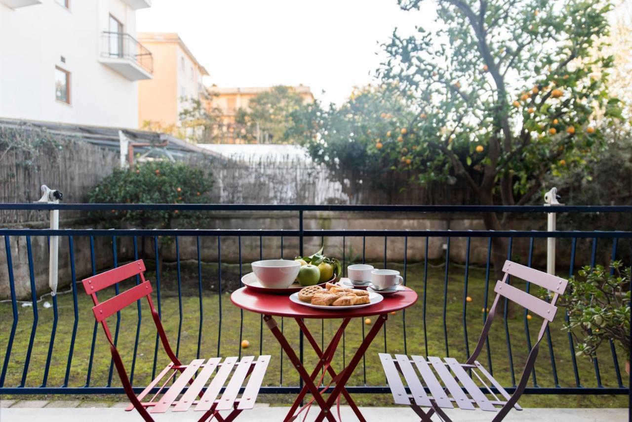 Les Chambres Sorrento Bagian luar foto